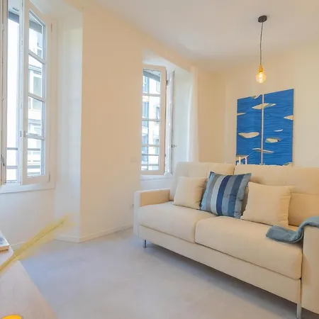 Enchanted - 2 By Rent Apartment *