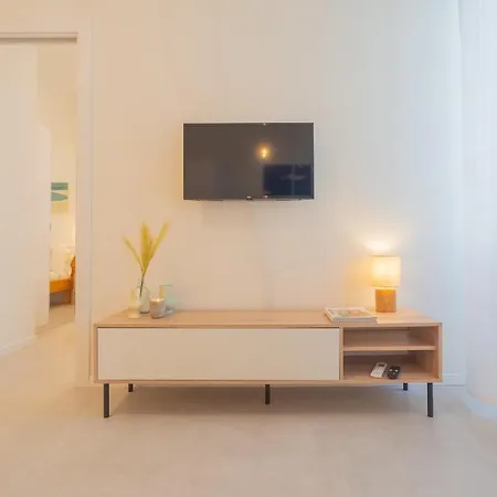 Enchanted - 2 By Rent Apartment