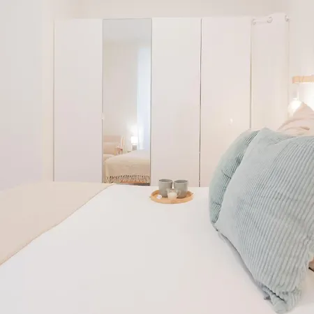 Enchanted - 2 By Rent Apartment